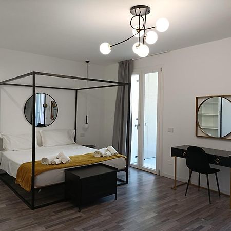 Residence Le Aromatiche Cavaion Veronese Bagian luar foto