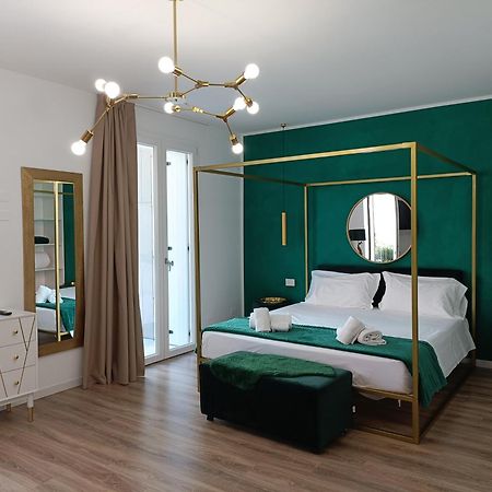 Residence Le Aromatiche Cavaion Veronese Bagian luar foto