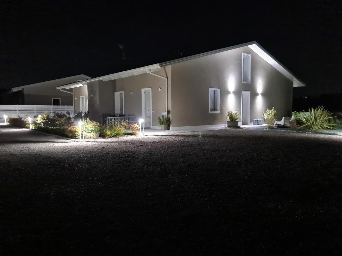 Residence Le Aromatiche Cavaion Veronese Bagian luar foto