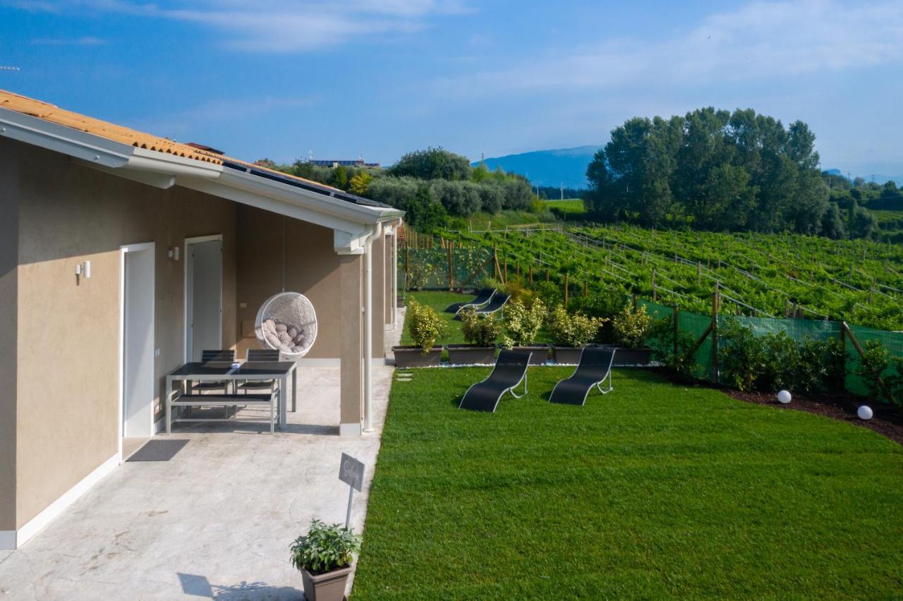 Residence Le Aromatiche Cavaion Veronese Bagian luar foto