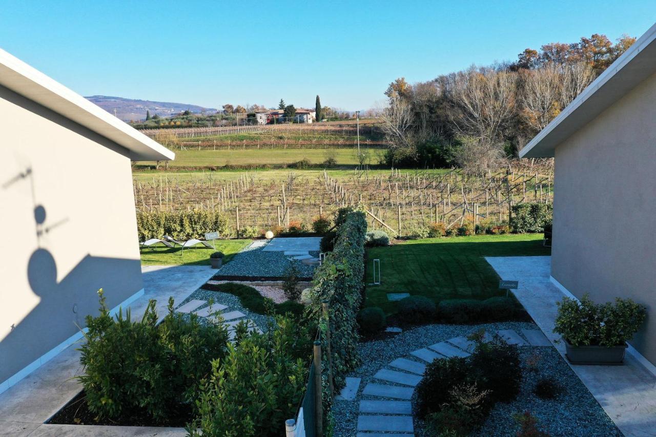 Residence Le Aromatiche Cavaion Veronese Bagian luar foto