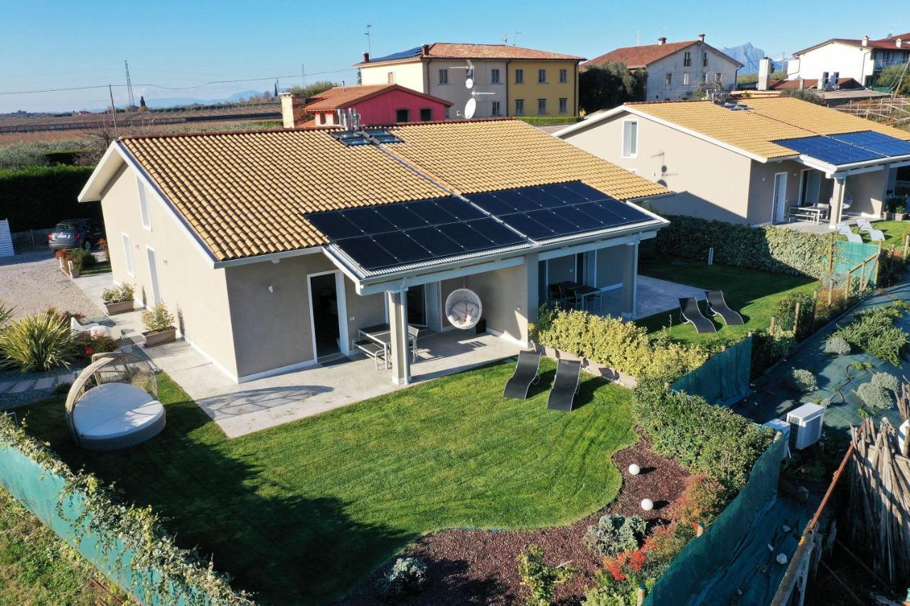 Residence Le Aromatiche Cavaion Veronese Bagian luar foto