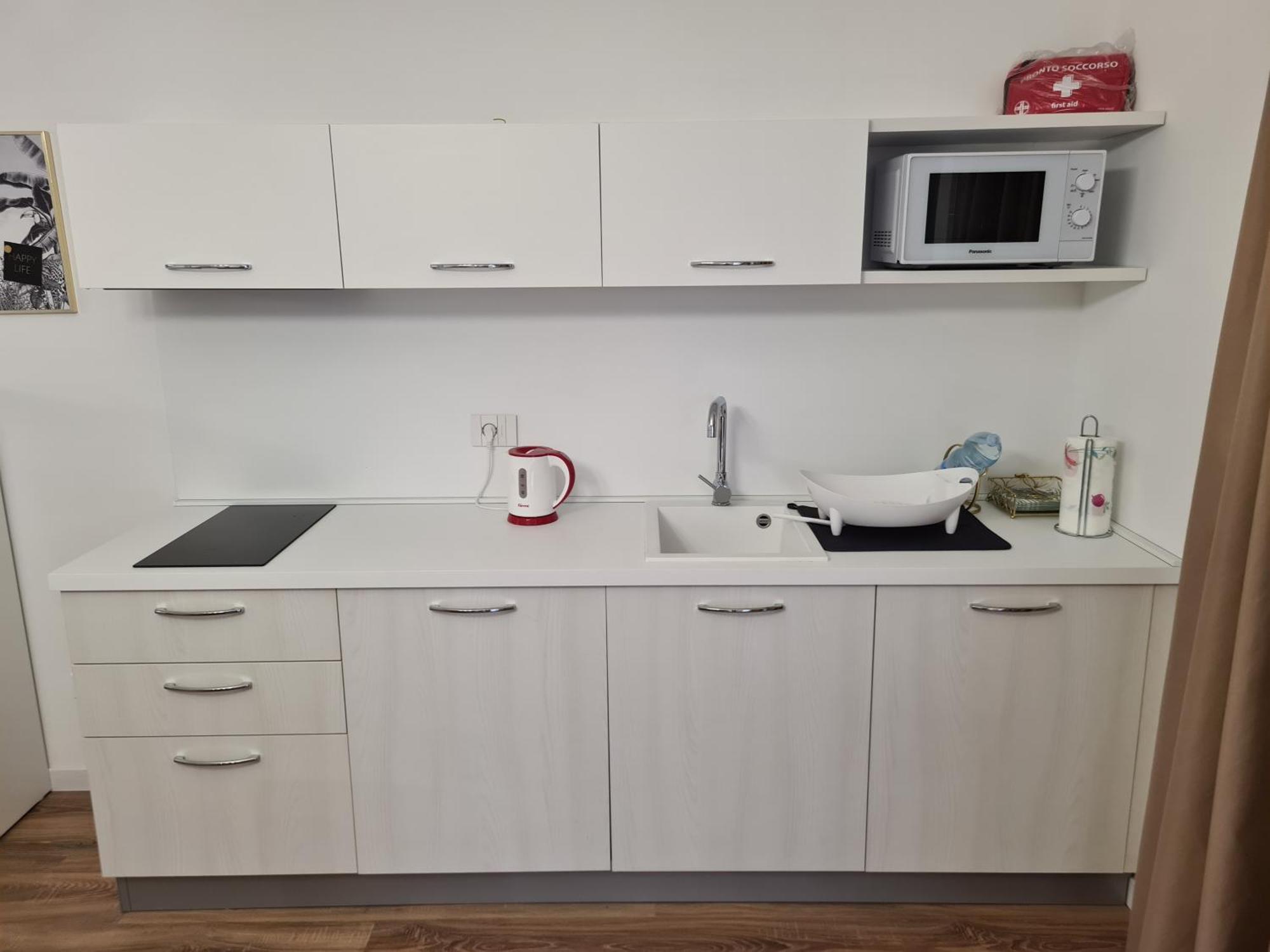Residence Le Aromatiche Cavaion Veronese Ruang foto